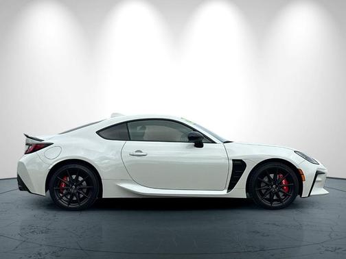 2025 Toyota GR86 Premium