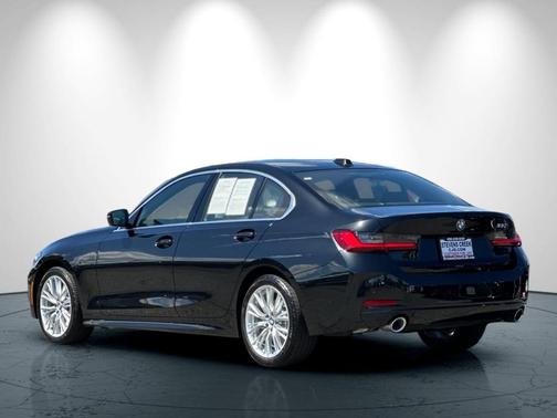 2024 BMW 330 i