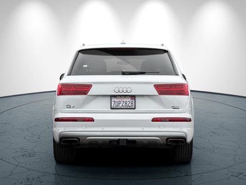 2017 Audi Q7 3.0T Premium Plus