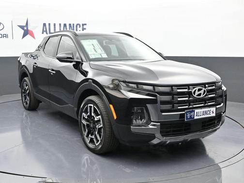 Phantom Black 2025 Hyundai SANTA CRUZ Limited