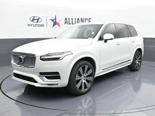 2024 Volvo XC90 B6 Ultimate Bright Theme 7-Seater