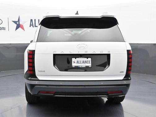 White Pearl 2026 Hyundai Palisade Hybrid Limited