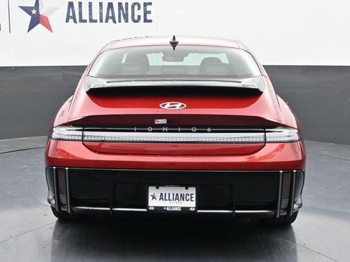 2025 Hyundai IONIQ 6 SEL