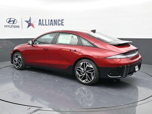 2025 Hyundai IONIQ 6 SEL