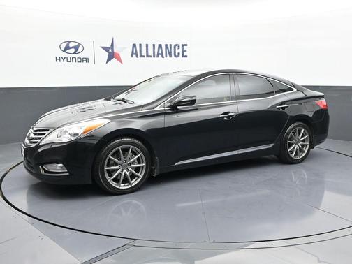 Black Onyx Pearl 2013 Hyundai Azera Base