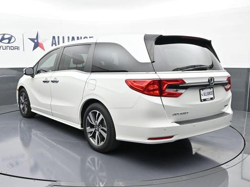 2022 Honda Odyssey Touring