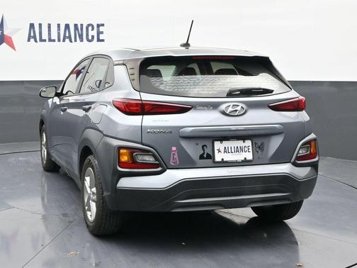 2020 Hyundai KONA SE