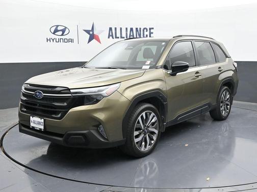 2025 Subaru Forester Touring