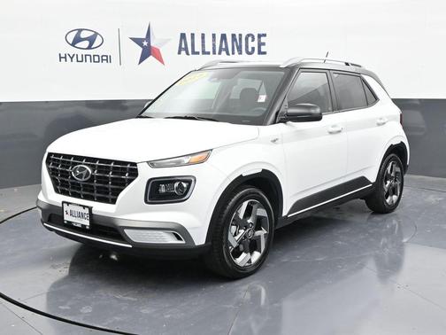 2025 Hyundai VENUE Limited