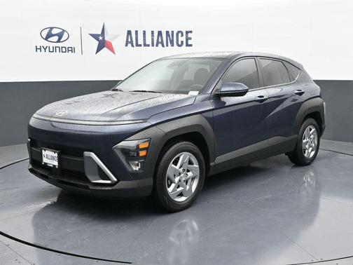 2025 Hyundai KONA SE