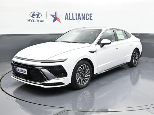 2025 Hyundai SONATA Hybrid Limited
