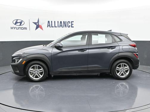 2023 Hyundai KONA SE