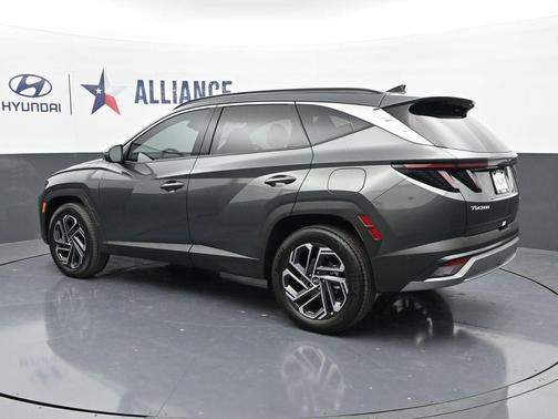 2025 Hyundai TUCSON Hybrid Limited