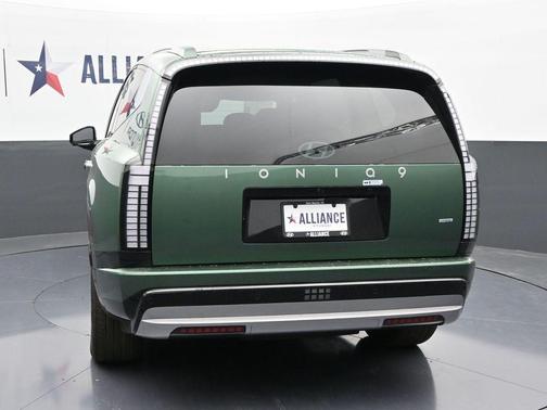 2026 Hyundai IONIQ 9 SEL