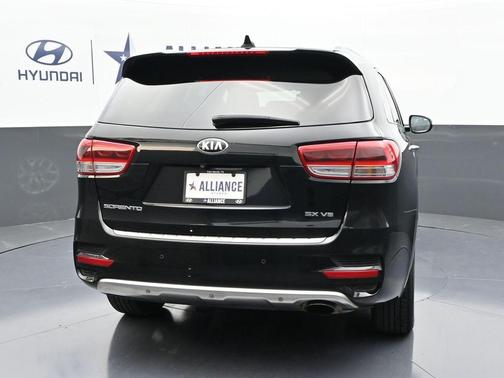 2018 Kia Sorento SX