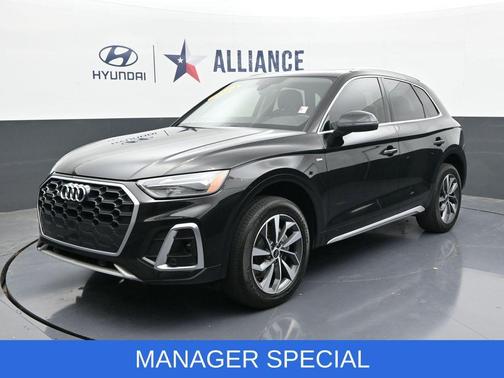 2024 Audi Q5 45 S line quattro Premium