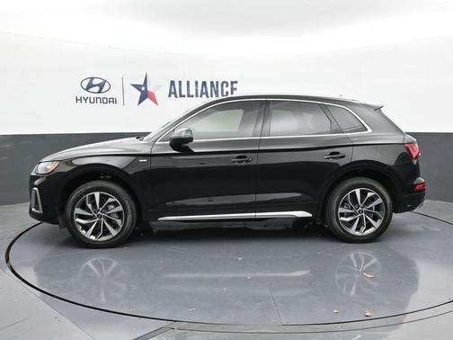 2024 Audi Q5 45 S line quattro Premium