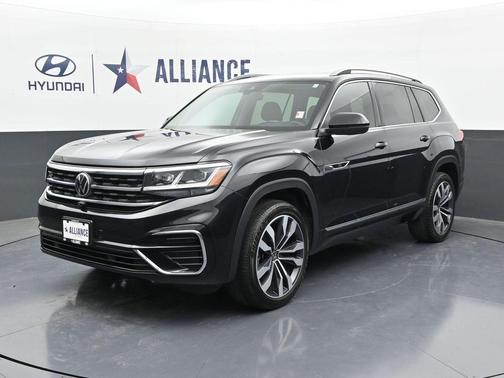Deep Black Pearl Effect 2022 Volkswagen Atlas 3.6L SEL Premium R-Line