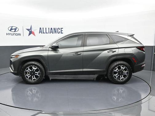 2023 Hyundai TUCSON SE
