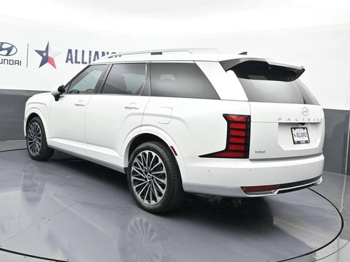 White Pearl 2026 Hyundai Palisade Hybrid Calligraphy