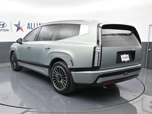 2026 Hyundai IONIQ 9 Performance Calligraphy Design