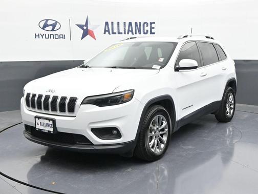 Bright White Clearcoat 2019 Jeep Cherokee Latitude Plus