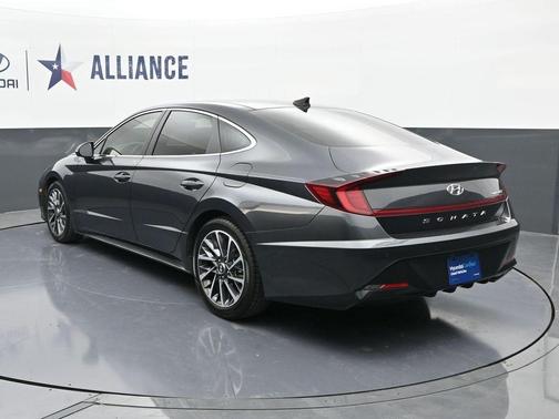 2020 Hyundai SONATA Limited