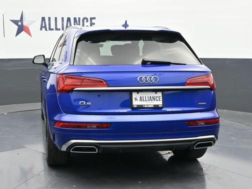 2021 Audi Q5 e 55 Premium