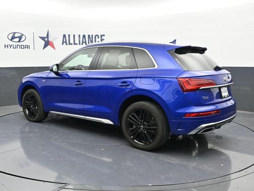 2021 Audi Q5 e 55 Premium