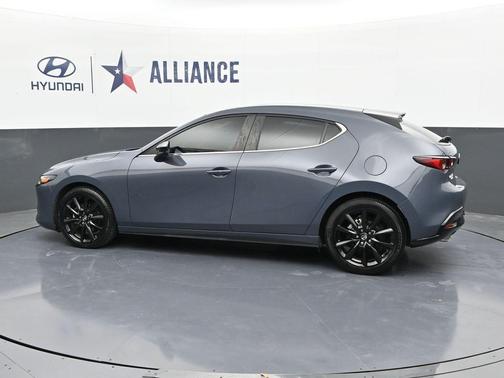 2024 Mazda Mazda3 2.5 S Carbon Edition