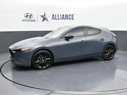 2024 Mazda Mazda3 2.5 S Carbon Edition