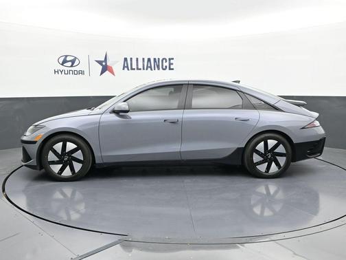 2025 Hyundai IONIQ 6 SE