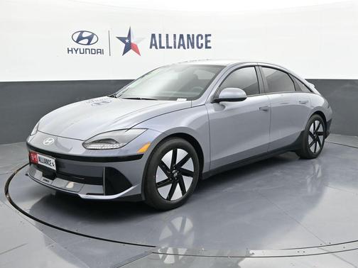 2025 Hyundai IONIQ 6 SE