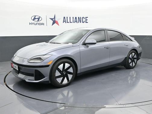 2025 Hyundai IONIQ 6 SE