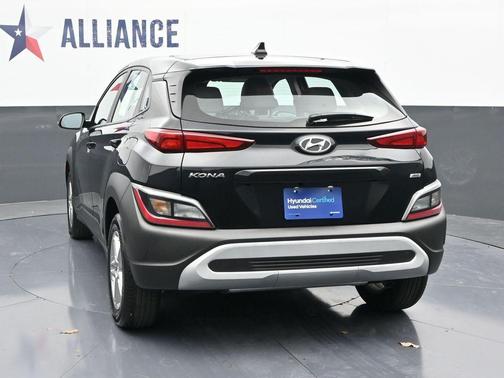 2023 Hyundai KONA SE