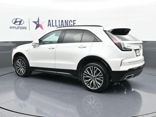 2024 Cadillac XT4 Sport