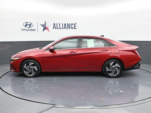 2025 Hyundai ELANTRA HEV Limited