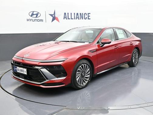 2025 Hyundai SONATA Hybrid Limited