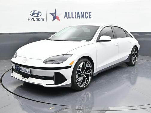 2025 Hyundai IONIQ 6 SEL