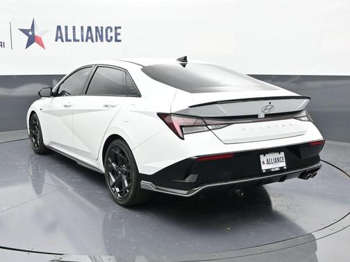 2025 Hyundai ELANTRA N Line