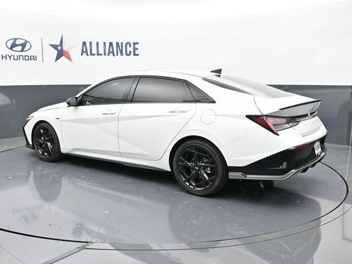 2025 Hyundai ELANTRA N Line