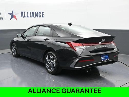 Black 2025 Hyundai ELANTRA SEL Sport