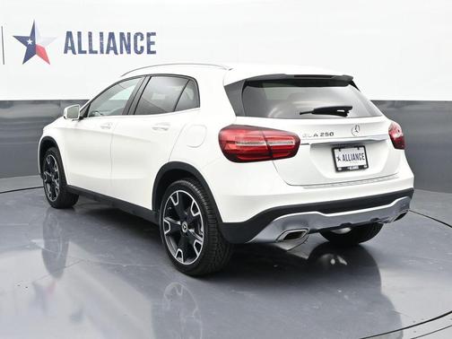 2020 Mercedes-Benz GLA 250 Base