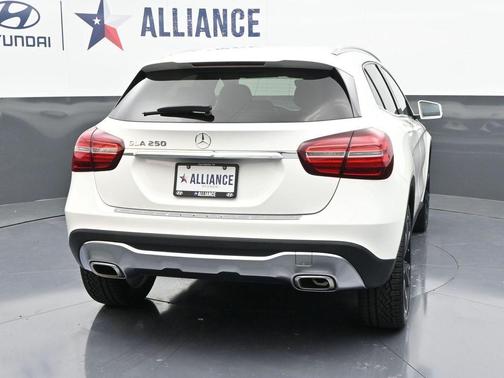 2020 Mercedes-Benz GLA 250 Base