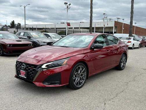 2024 Nissan Altima SR VC-Turbo FWD