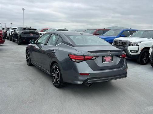 2022 Nissan Sentra SR