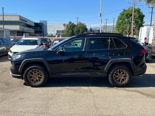 2019 Toyota RAV4 Adventure
