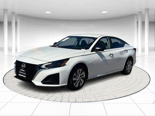 2025 Nissan Altima S