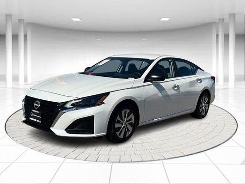 2025 Nissan Altima S