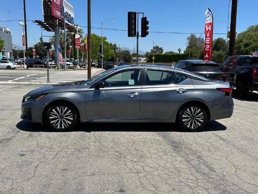 Gun Metallic 2024 Nissan Altima 2.5 SV